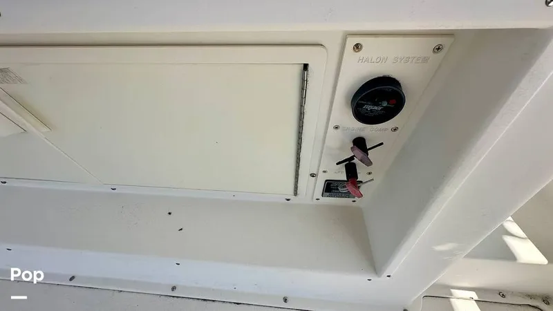Slide: The Image of Viking 38 Convertible 1990 - 16465271