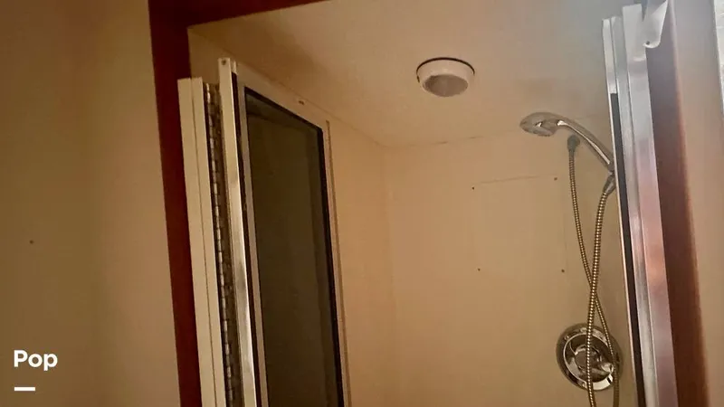Slide: The Image of Shower - 16465167
