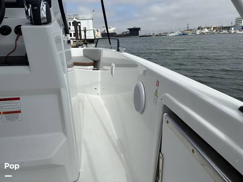 Slide: The Image of Beneteau Flyer 7 Spacedeck 2023 - 16476610