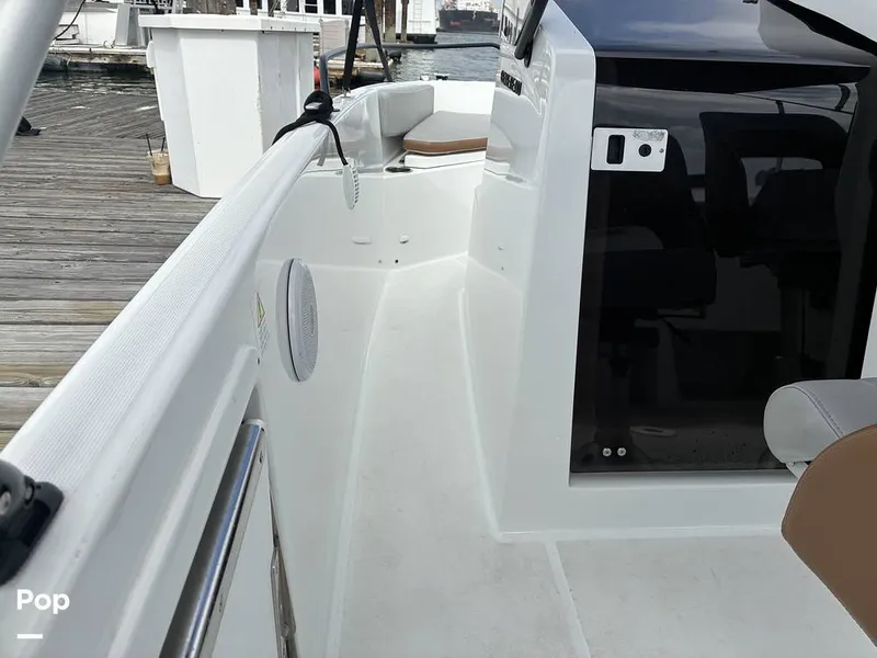 Slide: The Image of Beneteau Flyer 7 Spacedeck 2023 - 16476611