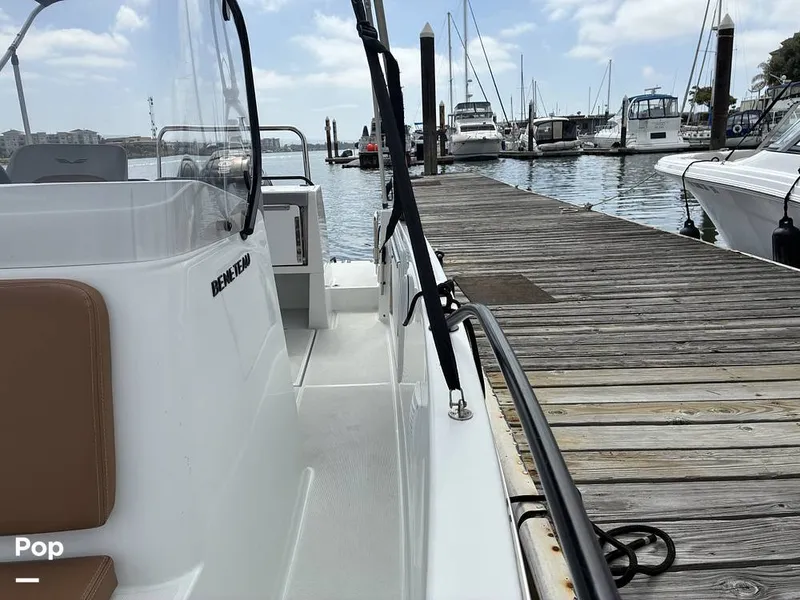 Slide: The Image of Beneteau Flyer 7 Spacedeck 2023 - 16476621