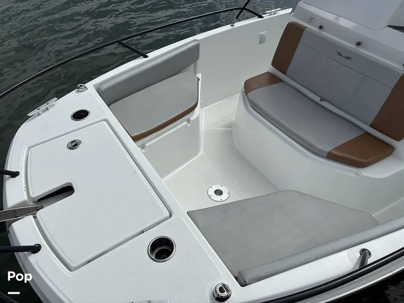 Slide: The Image of Beneteau Flyer 7 Spacedeck 2023 - 16476625