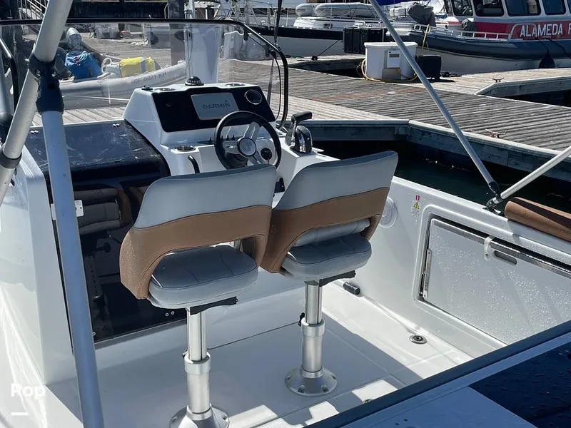 Slide: The Image of Beneteau Flyer 7 Spacedeck 2023 - 16453270
