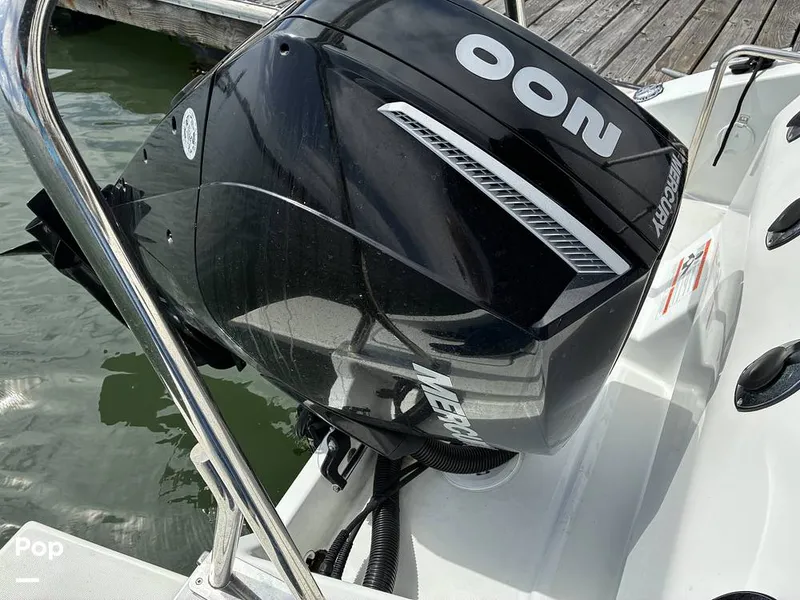 Slide: The Image of Beneteau Flyer 7 Spacedeck 2023 - 16476647