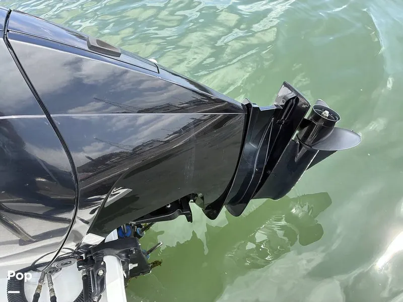 Slide: The Image of Beneteau Flyer 7 Spacedeck 2023 - 16476648