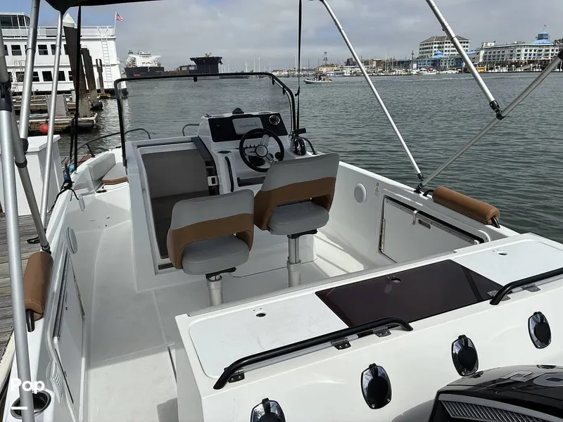 Slide: The Image of Beneteau Flyer 7 Spacedeck 2023 - 16476579