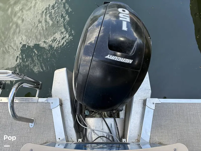 Slide: The Image of Avalon 2285 LSZ Entertainer 2023 - 16452826