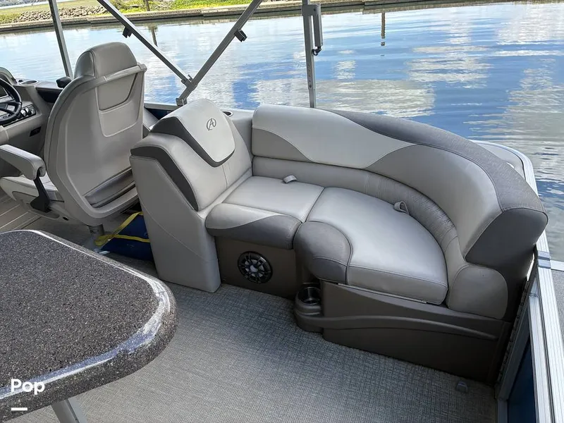 Slide: The Image of Avalon 2285 LSZ Entertainer 2023 - 16452840