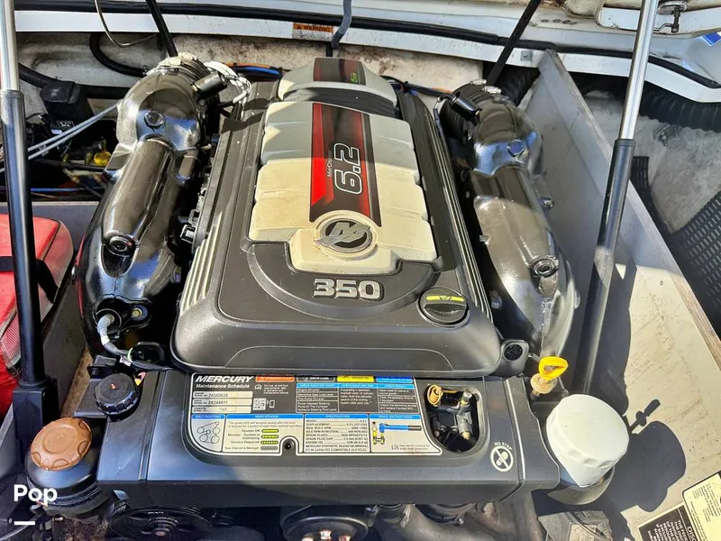 Slide: The Image of Monterey 278 SS 2018 - 16501650