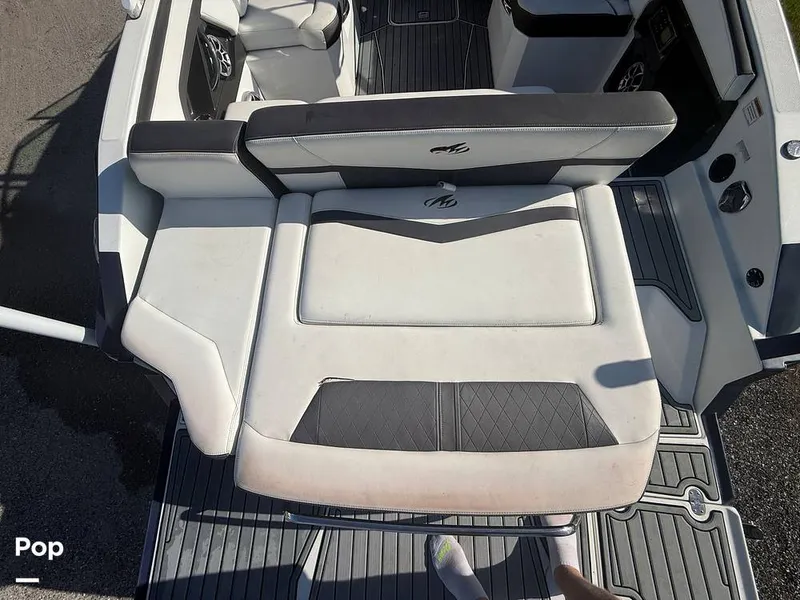 Slide: The Image of Monterey 278 SS 2018 - 16501606
