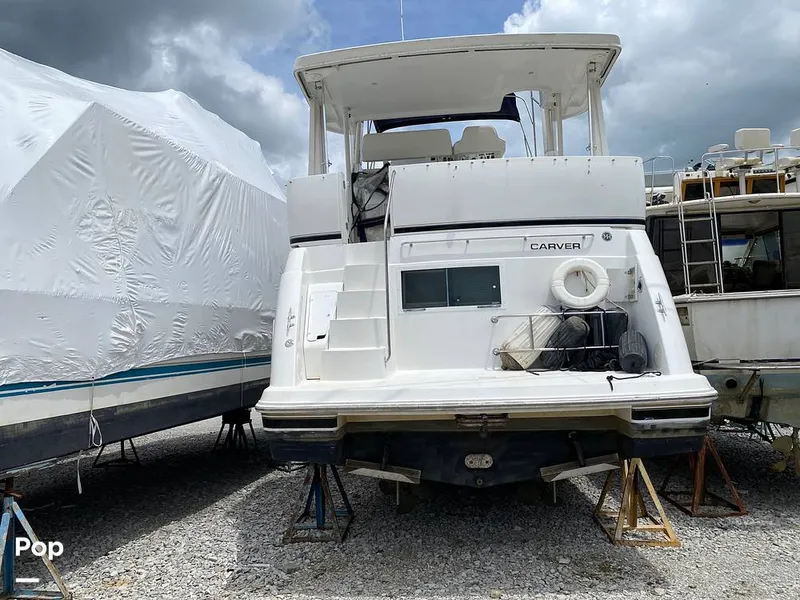 Slide: The Image of Carver Yachts 356MY 2003 - 16479603