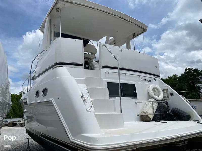 Slide: The Image of Carver Yachts 356MY 2003 - 16479604