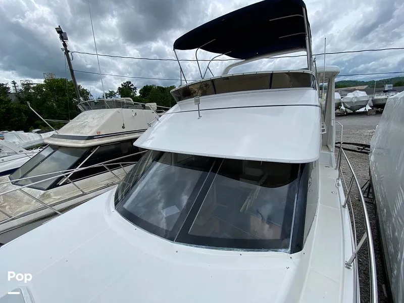 Slide: The Image of Carver Yachts 356MY 2003 - 16479518