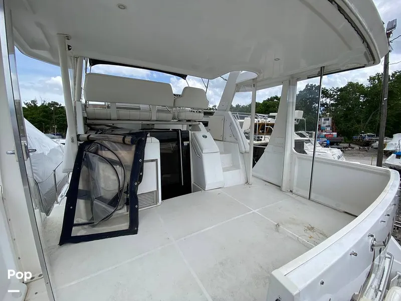 Slide: The Image of Carver Yachts 356MY 2003 - 16479509
