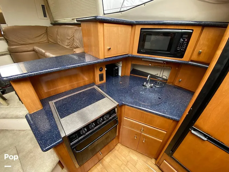Slide: The Image of Carver Yachts 356MY 2003 - 16479531