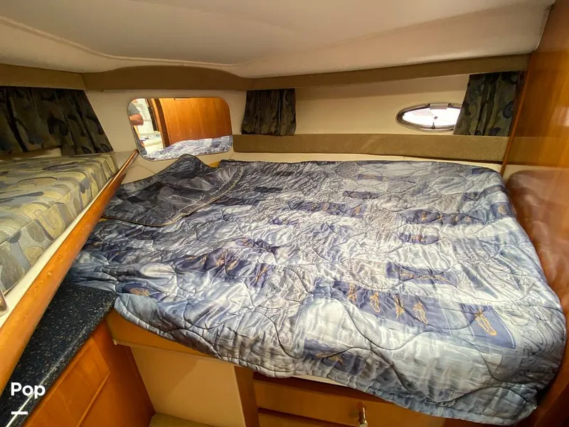 Slide: The Image of Carver Yachts 356MY 2003 - 16479540