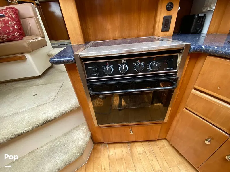 Slide: The Image of Carver Yachts 356MY 2003 - 16479542