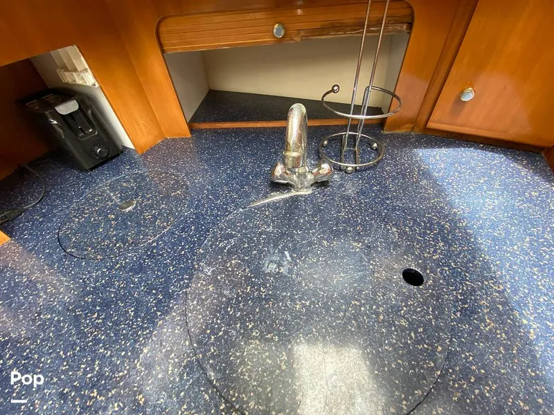 Slide: The Image of Carver Yachts 356MY 2003 - 16479544