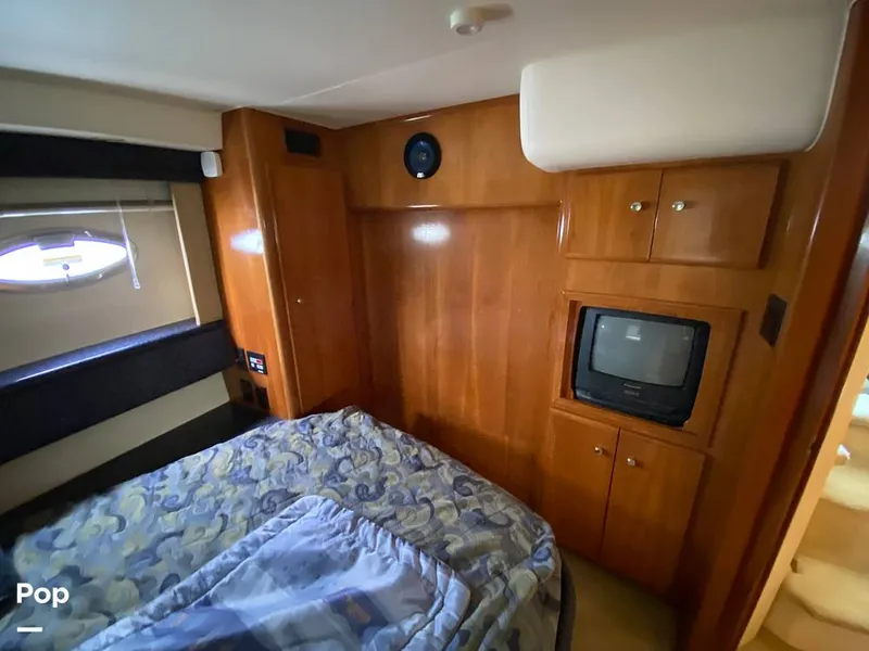 Slide: The Image of Carver Yachts 356MY 2003 - 16479551