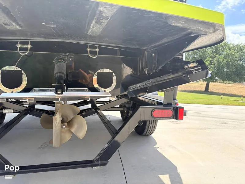 Slide: The Image of Mastercraft NXT 20 2021 - 16559660