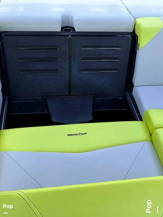 Slide: The Image of Mastercraft NXT 20 2021 - 16571788