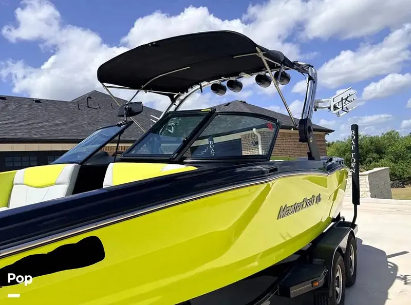 Slide: The Image of Mastercraft NXT 20 2021 - 16571778