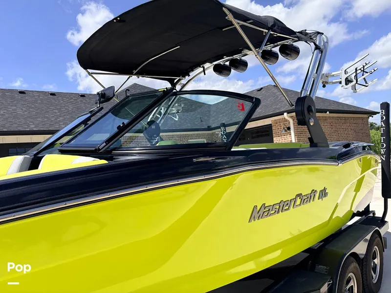 Slide: The Image of Mastercraft NXT 20 2021 - 16559720