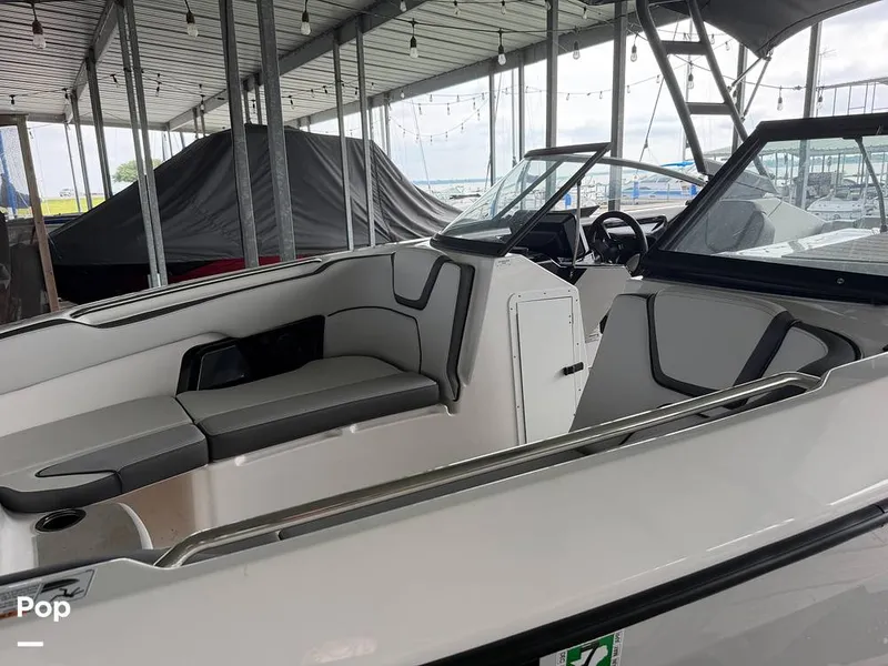 Slide: The Image of Yamaha AR250 2025 - 16468479