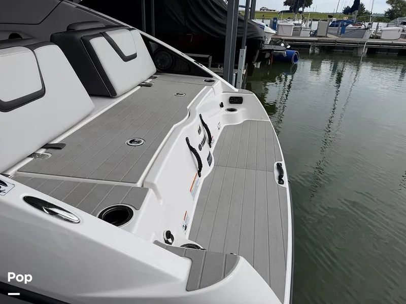 Slide: The Image of Yamaha AR250 2025 - 16468480