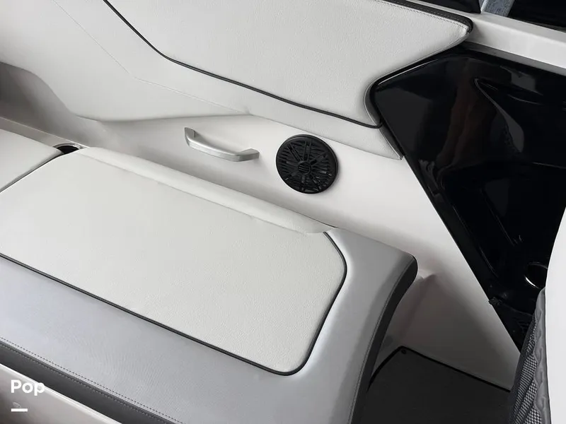 Slide: The Image of Yamaha AR250 2025 - 16468557