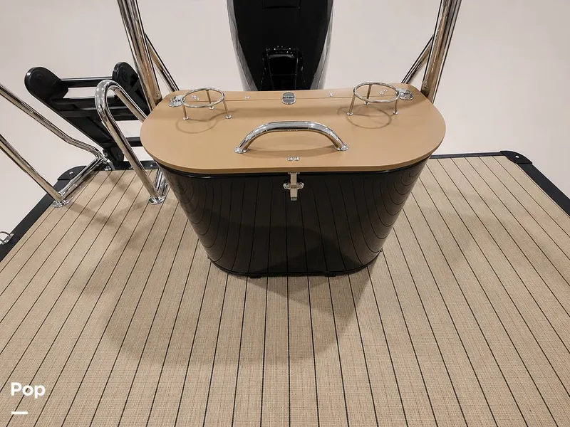 Slide: The Image of Avalon 2585 Excaliber LTD Quad Lounge 2025 - 16447209