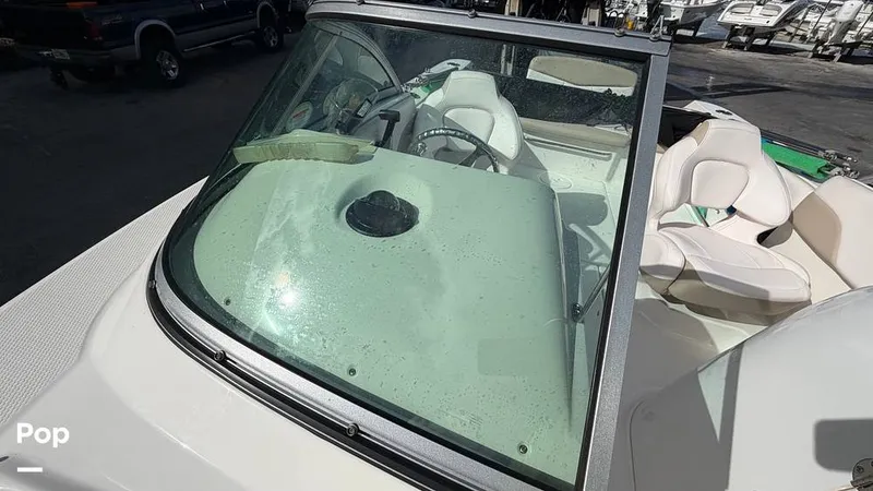 Slide: The Image of Robalo R207 Dual Console 2019 - 16455026