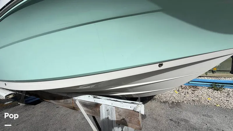 Slide: The Image of Robalo R207 Dual Console 2019 - 16455049