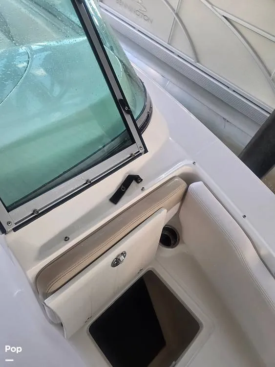 Slide: The Image of Robalo R207 Dual Console 2019 - 16455066