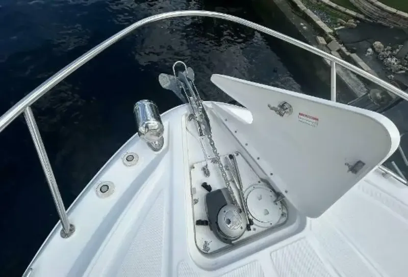 Slide: The Image of Sea Ray 370 Venture 2014 - 35
