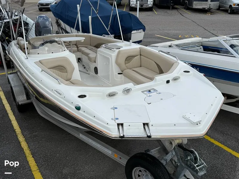 Slide: The Image of NauticStar 203SC Sport Deck 2014 - 16635759