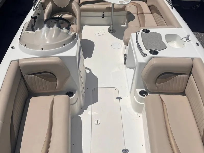 Slide: The Image of NauticStar 203SC Sport 2014 - 16457291