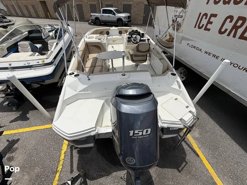 Slide: The Image of NauticStar 203SC Sport Deck 2014 - 16635761