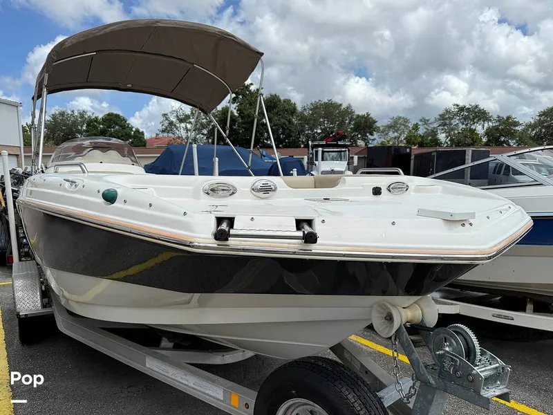 Slide: The Image of NauticStar 203SC Sport Deck 2014 - 16635749