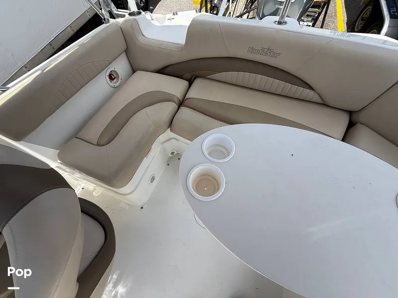 Slide: The Image of NauticStar 203SC Sport Deck 2014 - 16635770