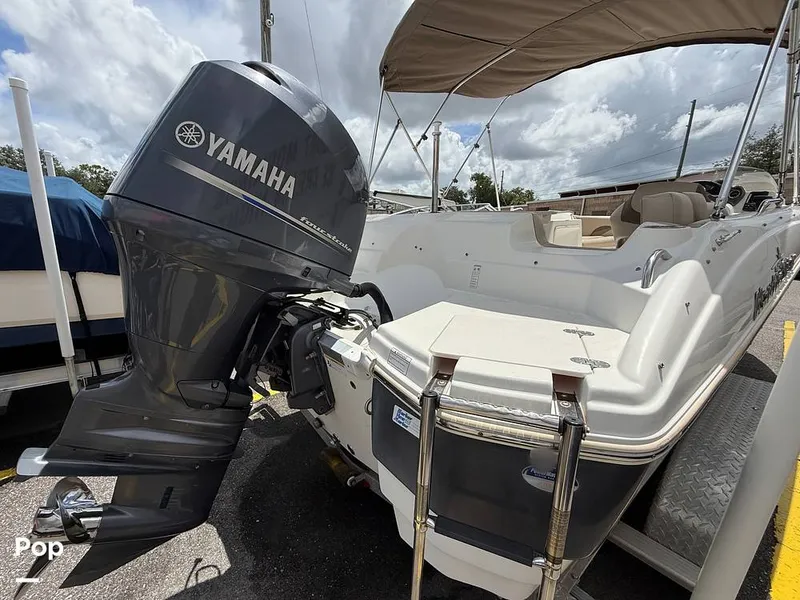 Slide: The Image of NauticStar 203SC Sport Deck 2014 - 16635880