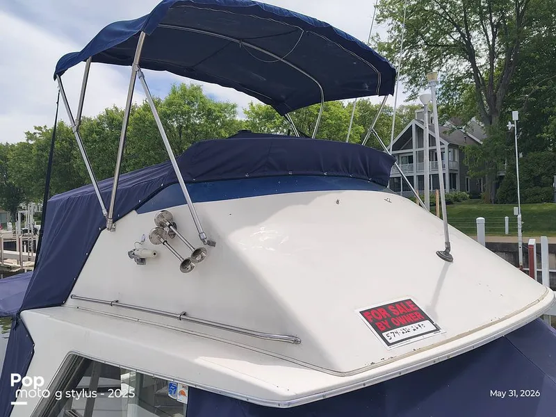 Slide: The Image of Chris-Craft Catalina 33 1979 - 16457449