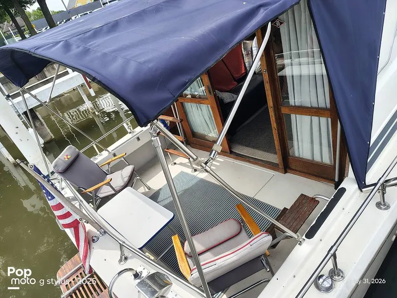 Slide: The Image of Chris-Craft Catalina 33 1979 - 16457457