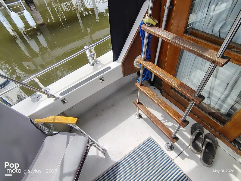 Slide: The Image of Chris-Craft Catalina 33 1979 - 16457461