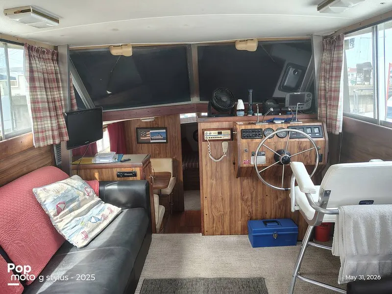 Slide: The Image of Chris-Craft Catalina 33 1979 - 16457330