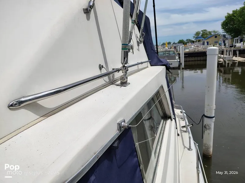 Slide: The Image of Chris-Craft Catalina 33 1979 - 16457479
