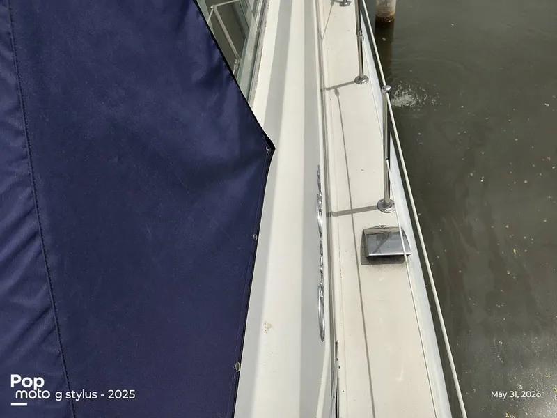 Slide: The Image of Chris-Craft Catalina 33 1979 - 16457480