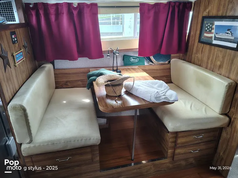 Slide: The Image of Chris-Craft Catalina 33 1979 - 16457341