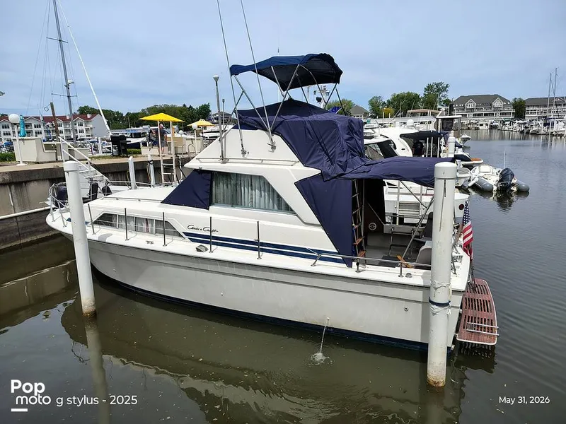 Slide: The Image of Chris-Craft Catalina 33 1979 - 16457344