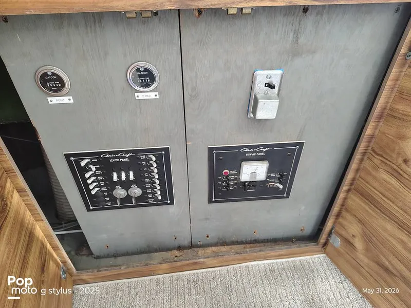 Slide: The Image of Chris-Craft Catalina 33 1979 - 16457358